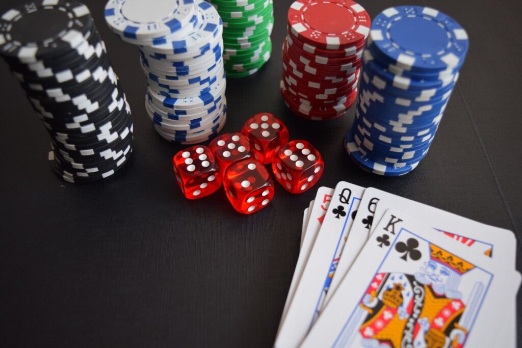 cual es la diferencia entre bonos de casino y dinero real