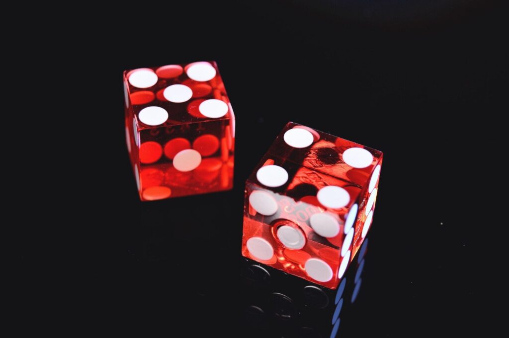 cual es la diferencia entre bonos de casino y dinero real